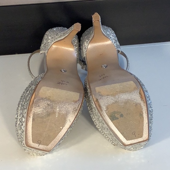Thalia Sodi Flor Silver T Strap Platform Stiletto Jeweled Open Toe Heels Sz 9 - Picture 9 of 12